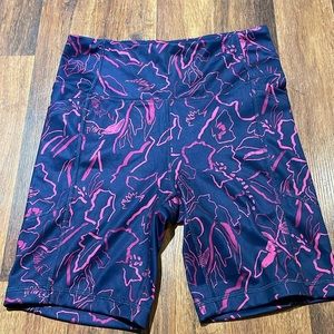 Athletic workout shorts 🩳